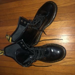 Dr martens black size 6 women’s
